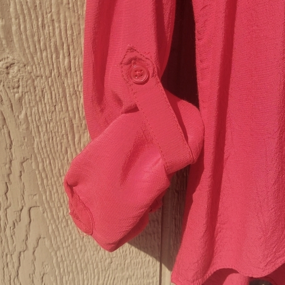 Chico's top red sz 2 (lg/12) roll tab tie front silver studs embroidery - Picture 3 of 10